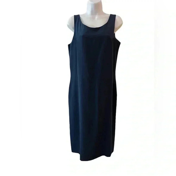 Neiman Marcus 100% Silk Navy Shift Dress Size 10 Elegant Day to Night Style - Picture 2 of 6